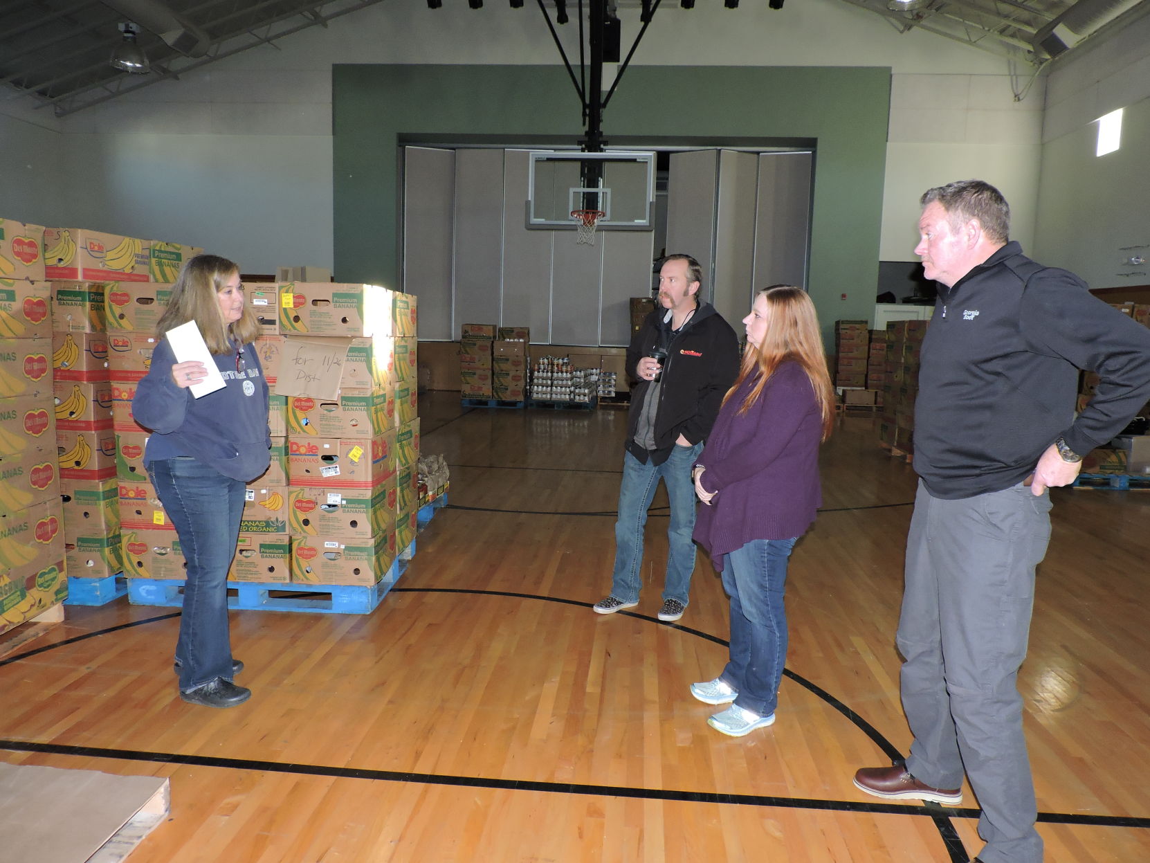 Sunbird Shopping Center Makes $1,500 Donation to Yelm Community Services Food Bank